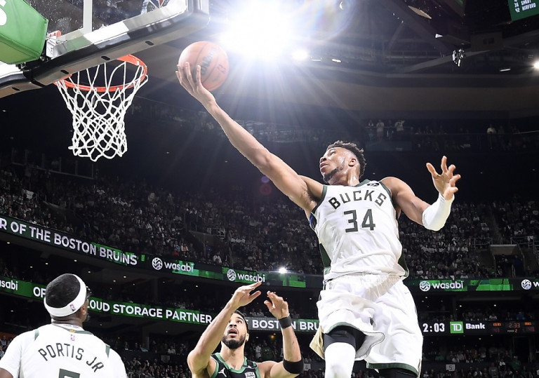 LIVE: Μιλγουόκι Μπακς – Μπόστον Σέλτικς