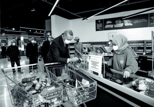 Κοροναιός: Χωρίς πιστοποιητικά αλλά με μάσκες – Πόσο ανέμελο θα είναι το καλοκαίρι;