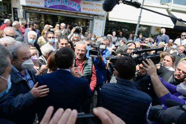 Νέα Δημοκρατία: Κατηγορεί τον Τσίπρα ότι βάζει μέλη του ΣΥΡΙΖΑ να κάνουν τους οργισμένους πολίτες