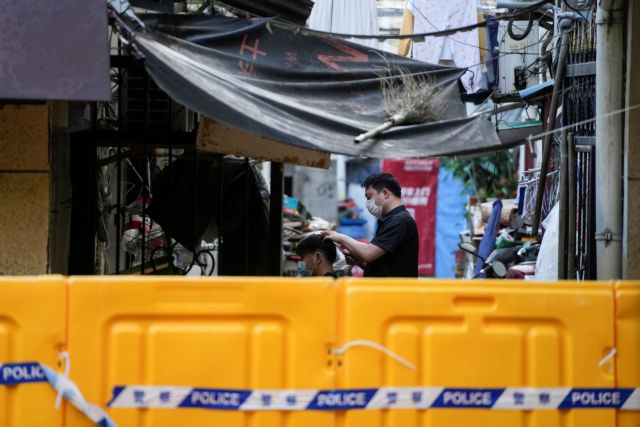 Σανγκάη: Οι αρχές ανακοίνωσαν ότι η επιδημία τέθηκε «υπό έλεγχο» - Παραμένει το απάνθρωπο lockdown