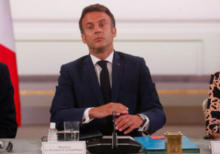 Γαλλία: Διαβεβαιώσεις στο Κίεβο για ένταξη στην ΕΕ