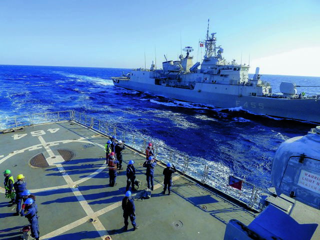 ΠΑΣΟΚ-ΚΙΝΑΛ: Πυρά κατά της κυβέρνησης για τις διαρροές περί υβριδικών απειλών