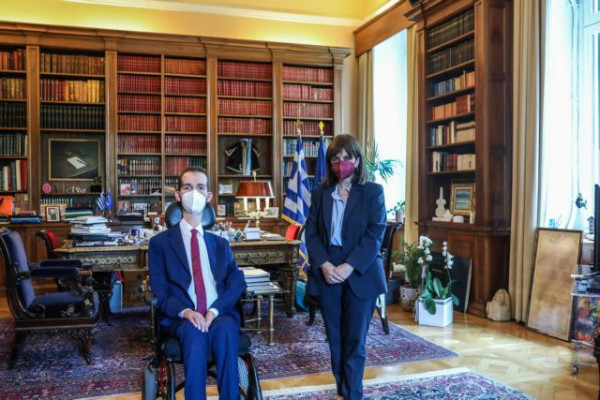Σακελλαροπούλου: Συνάντηση με τον ευρωβουλευτή Στέλιο Κυμπουρόπουλο