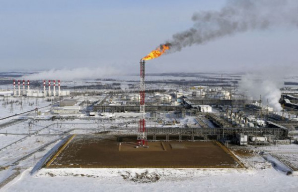 ΕΕ: Διχάζει το εμπάργκο στο ρωσικό πετρέλαιο – Ποια είναι τα αγκάθια