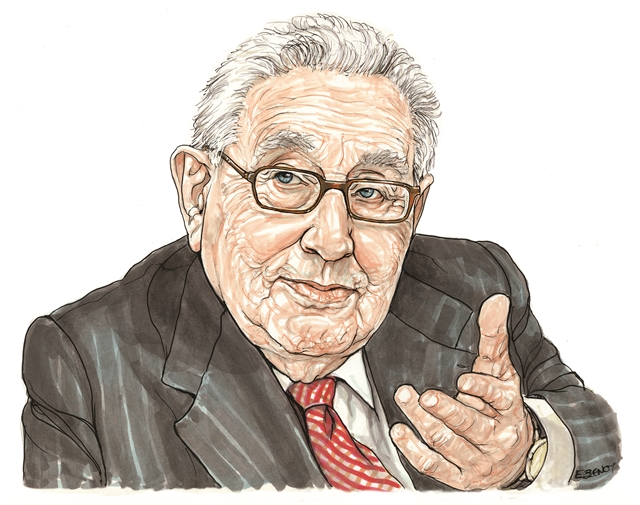 Χένρι Κίσινγκερ: Δεν αποκλείεται ο Πούτιν να χρησιμοποιήσει πυρηνικά όπλα