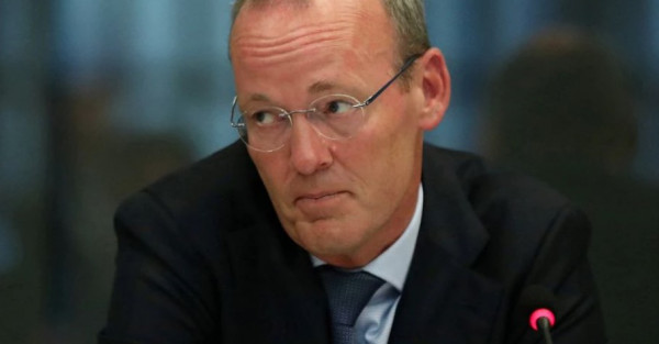 ΕΚΤ: Το ολλανδικό γεράκι θέλει αύξηση των επιτοκίων κατά 0,50%