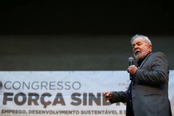Βραζιλία: Υποψηφιότητα για την προεδρία έθεσε ο Λούλα ντα Σίλβα