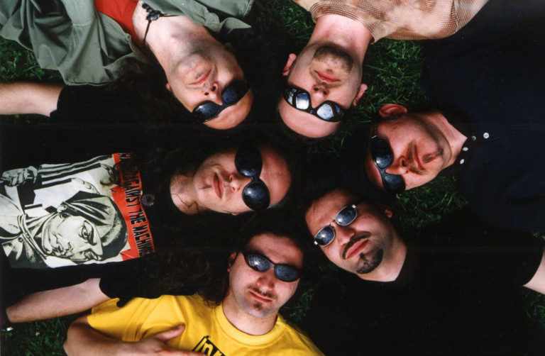 Magic de Spell: Ντοκιμαντέρ για την καλλιτεχνική διαδρομή του ροκ γκρουπ