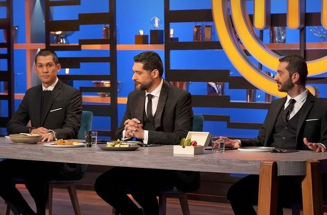 MasterChef: Η αγωνία κορυφώνεται – Ποιος θα πάρει το εισιτήριο για την τελική τετράδα;