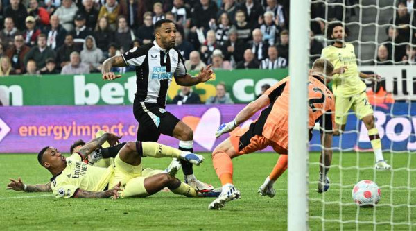 Μεγάλη νίκη της Νιούκαστλ (2-0)