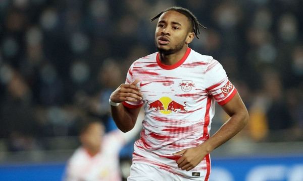 Κορυφαίος της σεζόν στην Bundesliga ο Ενκουνκού, άφησε πίσω Λεβαντόφσκι και Χάαλαντ (vid)