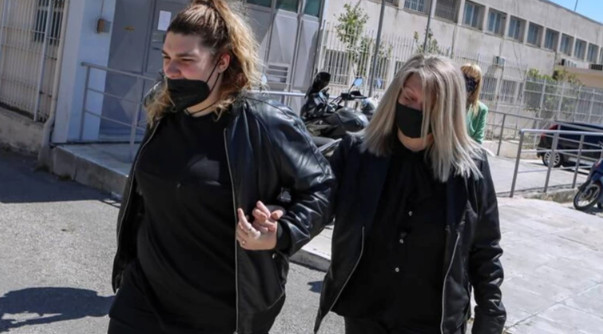 Ρούλα Πισπιρίγκου: Την επισκέφτηκαν η μητέρα και η αδελφή της