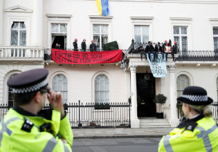 Λονδίνο: Ο άνθρωπος που πουλούσε τα ακίνητα στους Ρώσους ολιγάρχες – «Δεν μας απασχολούσε το ξέπλυμα χρήματος»