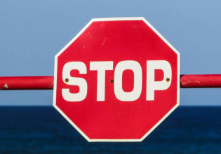 Γιατί η πινακίδα του STOP είναι οκτάγωνη;