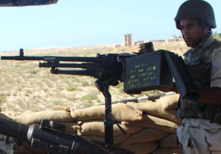 Διώρυγα του Σουέζ: Τουλάχιστον έντεκα νεκροί και πέντε τραυματίες σε συγκρούσεις μεταξύ στρατιωτών και ενόπλων