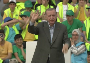 Ερντογάν: «Ο Πορθητής δεν κατέκτησε μόνο την Κωνσταντινούπολη, αλλά την Αθήνα και την Πελοπόννησο»