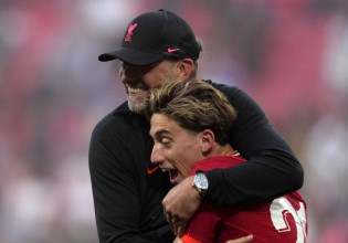 Τσιμίκας: «Είπα στον Κλοπ να χτυπήσω το πέναλτι Νο7» (vid)