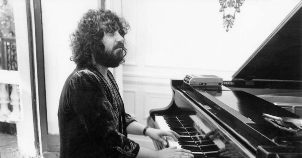 Από τους θρυλικούς «Δρόμους της φωτιάς» στο «El Greco» – 10 soundtracks του Βαγγέλη Παπαθανασίου που πέρασαν στην αιωνιότητα