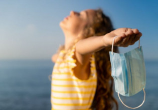 Πλεύρης: Οι χώροι που βγαίνει η μάσκα – Οι επίσημες ανακοινώσεις