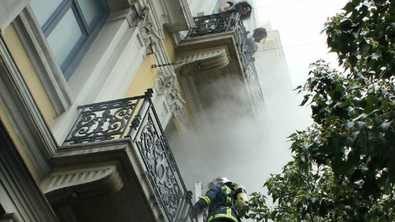 Τραγωδία στη Marfin: Τρισάγιο στα θύματα – «Δεν τους ξεχνάμε» το μήνυμα Μπακογιάννη