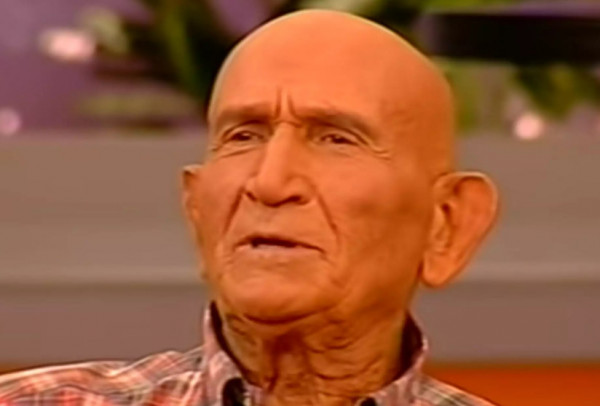 Κώστας Γκουσγκούνης: Εταιρείες προφυλακτικών αποχαιρετούν τον γνωστό ηθοποιό