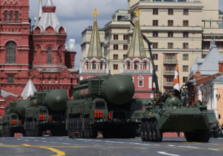 Πόλεμος στην Ουκρανία: Η Ρωσία λέει ότι θα χρησιμοποιήσει πυρηνικά όπλα υπό αυτούς τους όρους