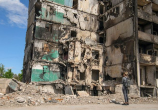 Πόλεμος στην Ουκρανία: Η ρωσική εισβολή εισέρχεται στην «τρίτη φάση» της, σύμφωνα με το Κίεβο