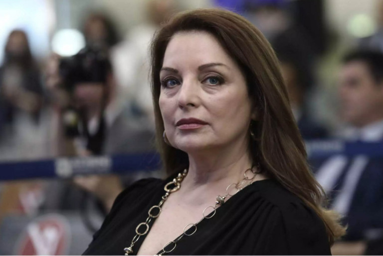 Η Άντζελα Γκερέκου εξομολογείται για πρώτη φορά: «Μετά την κόρη μου…»