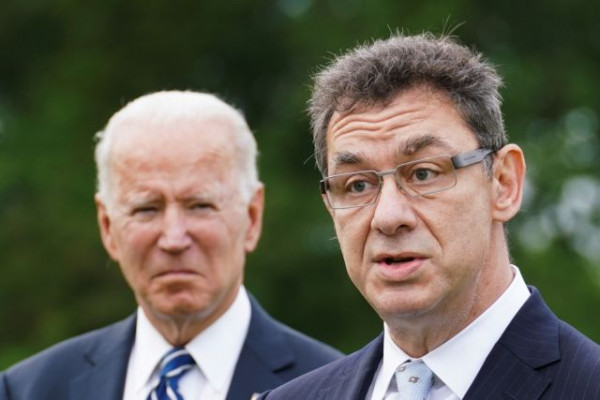 Ευλογιά των πιθήκων: Πόσο πρέπει να ανησυχούμε – Η απάντηση Μπουρλά