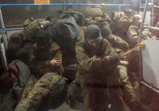 Πόλεμος στην Ουκρανία: Η τελευταία μέρα στο Azovstal πριν την παράδοση – Συγκλονιστικό βίντεο