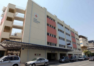 Λάρισα: Ασθενής εντατικής εγκλωβίστηκε στο ασανσέρ για μία ώρα