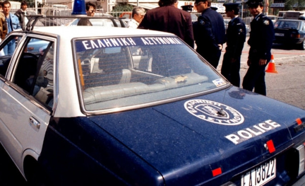 Ο μακελάρης της Νέας Σμύρνης την πέταξε από το μπαλκόνι και σκότωσε τα παιδιά της