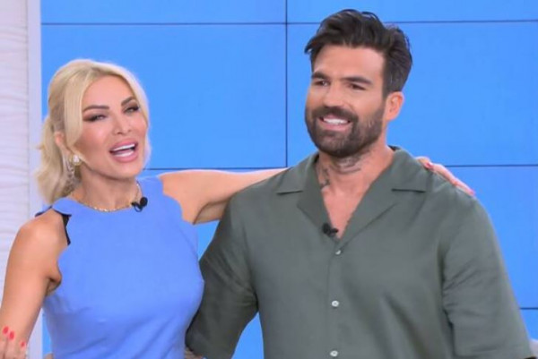 «Λύγισε» στον αέρα ο Δημήτρης Αλεξάνδρου – Δάκρια μετά τα λόγια της Καινούργιου