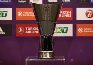 Απίθανο: Η Euroleague ενημέρωσε για αλλαγή ώρας του τελικού, αλλά τελικά… άλλαξε γνώμη