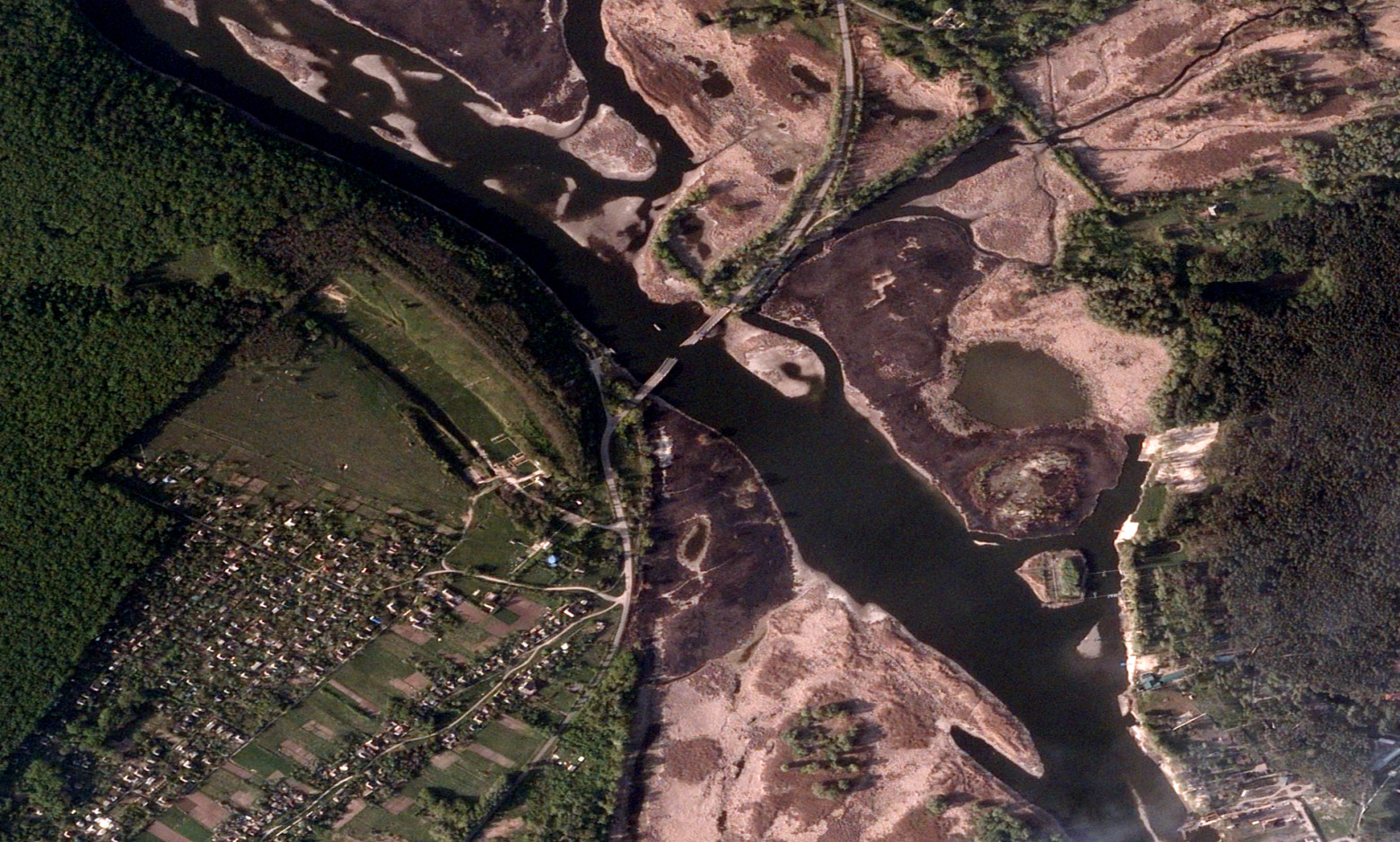 Χάρκοβο: Τρεις γέφυρες κρίσιμες για την ουκρανική αντεπίθεση ανατινάχθηκαν - Δορυφορικές φωτογραφίες