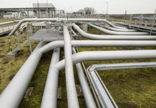 Ουγγαρία: Νέο «όχι» σε εμπάργκο στο ρωσικό πετρέλαιο