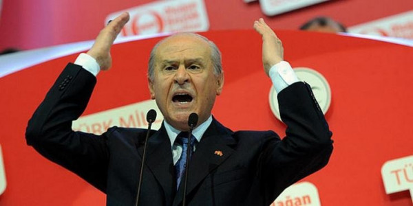 Μπαχτσελί: «Επίθεση στους αχρείους που θέλουν να μετατρέψουν την Αγία Σοφία σε εκκλησία»