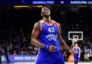 Ντάνστον: «Ξέρω καλά τον Ολυμπιακό – Θα είναι σκληρή μάχη»