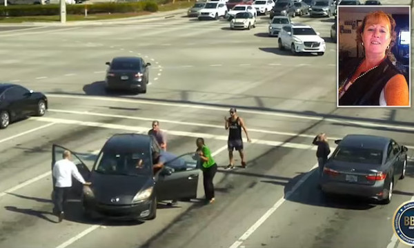 ΗΠΑ: Γυναίκα λιποθύμησε ενώ οδηγούσε – Την έσωσαν περαστικοί