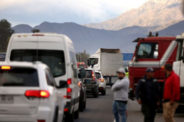 Κοροναϊός: Η Χιλή ξανανοίγει τα χερσαία σύνορα μετά από τρία χρόνια
