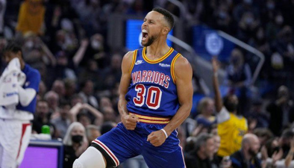 MVP των τελικών της δυτικής περιφέρειας ο Κάρι