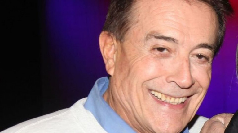 Δάκης: Το Twitter αποχαιρετά τον μεγάλο τραγουδιστή