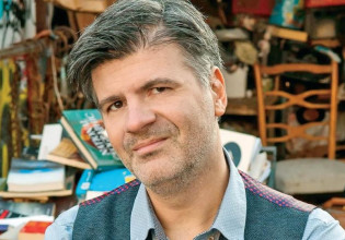 Ελένη Τοπαλούδη: Ο Φοίβος Δεληβοριάς έγραψε τραγούδι