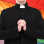 ΗΠΑ: Καθολικός ιερέας παραιτήθηκε για να γίνει… πορνοστάρ