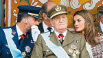 Ισπανία: Ο διεφθαρμένος πρώην βασιλιάς Χουάν Κάρλος επιστρέφει στη χώρα και δεν είναι καλοδεχούμενος