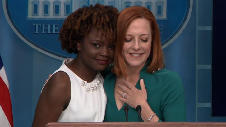 ΗΠΑ: Η Καρίν Ζαν Πιέρ από την Αΐτή γίνεται κυβερνητική εκπρόσωπος του Λευκού Οίκου και γράφει ιστορία για δύο λόγους