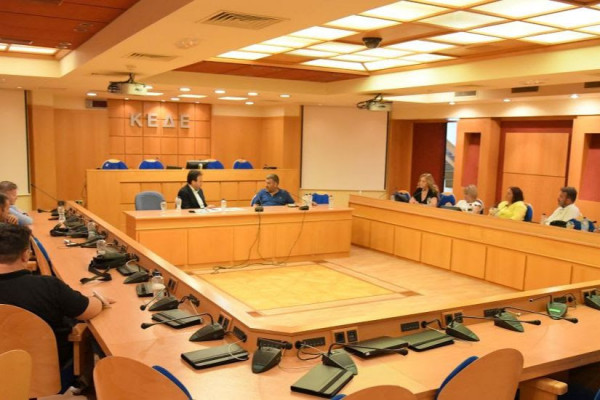 Στο επίκεντρο οι προσλήψεις στους Δήμους