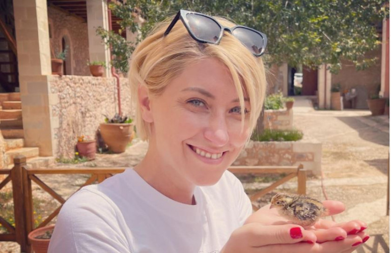 Σία Κοσιώνη: Ευχές για τα γενέθλια της μαμάς της – Δείτε πόσο μοιάζουν