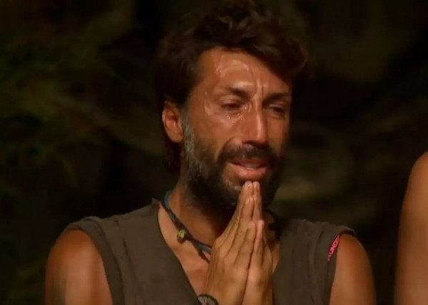 Survivor: Αποχώρησε o Κωνσταντίνος Εμμανουήλ – Έβαλε τα κλάματα