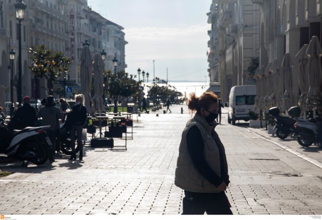 Κοροναϊός: Το λοκντάουν της πανδημίας αύξησε τη δημιουργικότητα των ανθρώπων – Το «έριξαν» στο μαγείρεμα